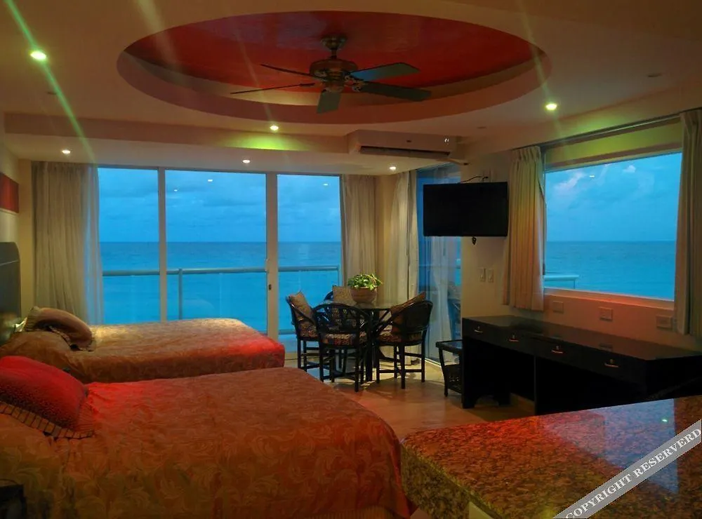 Cancun Zone Aparthotel
