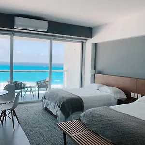Aparthotel Ocean Front | Sl